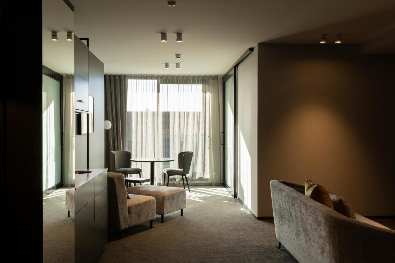 The Mayfair クライストチャーチ エクステリア 写真 A suite at the hotel