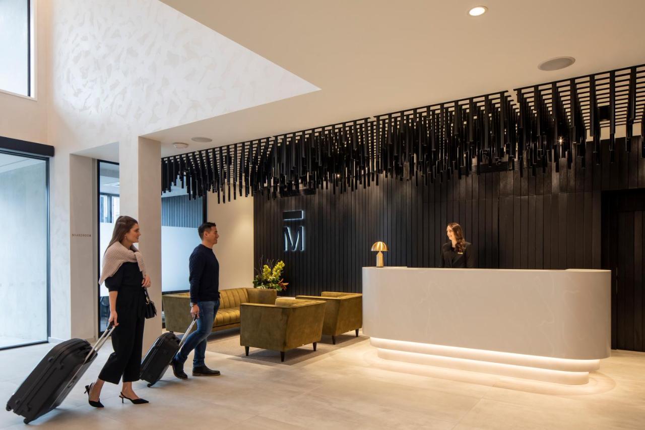 The Mayfair クライストチャーチ エクステリア 写真 The lobby of the hotel